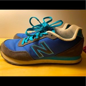 Womens New Balance, Size 7